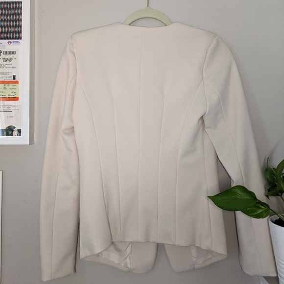 Vintage Cream Coloured Blazer - Picture 2 of 3